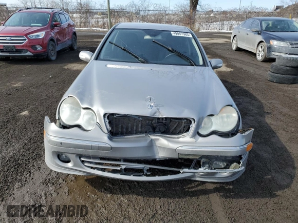 2006 Mercedes-Benz C with VIN WDBRF54J56F732974, listed as a Copart auction lot 49057985 with 208,484 mi miles and Clean Title. Bid and sale history available at DreamBid. Image 5.