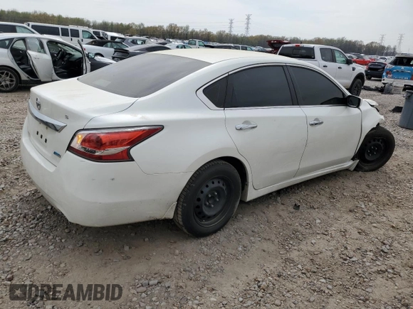 2014 Nissan Altima 2.5 S with VIN 1N4AL3AP2EN371072, listed as a Copart auction lot 50982375 with 170,735 mi miles and Salvage Title. Bid and sale history available at carsss.com. Image 3.