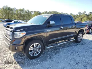 2021 Toyota Tundra Platinum z VIN 5TFAY5F1XMX011336, wystawiony jako Copart lot #49454475 z przebiegiem 135 459 mil mil oraz Szkoda całkowita • Salvage title. Historia ofert i sprzedaży dostępna na DreamBid. Obrazek 1.