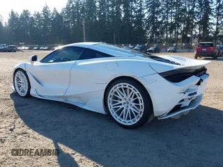2018 McLaren 720S z VIN SBM14DCA1JW000891, wystawiony jako IAAI lot #41431972 z przebiegiem 23 724 mil mil oraz . Historia ofert i sprzedaży dostępna na DreamBid. Obrazek 3.