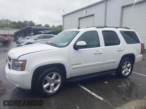 2009 Chevrolet Tahoe 2LT z VIN 1GNFC23059R217780, wystawiony jako IAAI lot #42334678 z przebiegiem 136 182 mil mil oraz . Historia ofert i sprzedaży dostępna na DreamBid. Obrazek 14.