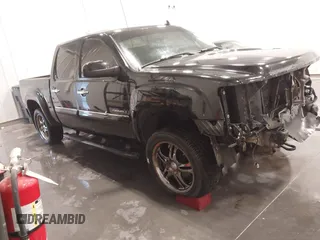 2011 GMC Sierra 1500 Denali z VIN 3GTP2XE27BG186887, wystawiony jako IAAI lot #41247246 z przebiegiem 182 805 mil mil oraz . Historia ofert i sprzedaży dostępna na DreamBid. Obrazek 1.