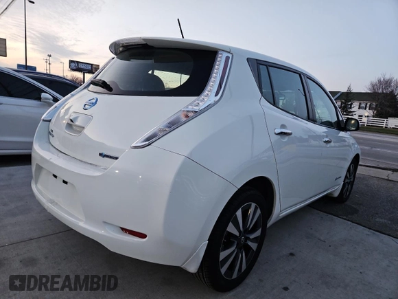 2016 Nissan LEAF S with VIN 1N4BZ0CP9GC305731, listed as a Copart auction lot 85334424 with 55,522 mi miles and Clean Title. Bid and sale history available at carsss.com. Image 3.
