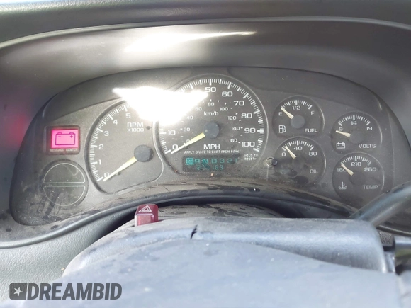 2000 GMC Sierra 1500 SLE with VIN 1GTEC19V0YZ168472, listed as a IAAI auction lot 41837734 with 277,163 mi miles and . Bid and sale history available at DreamBid. Image 7.