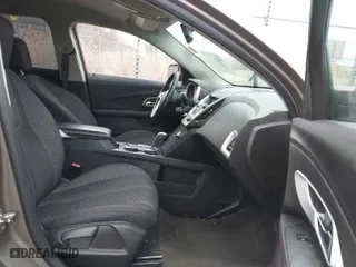 2011 Chevrolet Equinox LT w/1LT with VIN 2CNFLDE51B6449822, listed as a IAAI auction lot 41509987 with 130,460 mi miles. Bid and sale history available at carsss.com. Image 5.