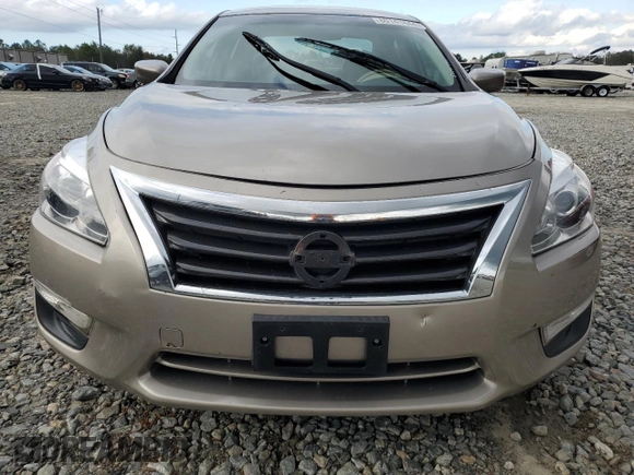 2015 Nissan Altima SV with VIN 1N4AL3AP4FC587793, listed as a Copart auction lot 80141444 with 115,954 mi miles and Salvage Title. Bid and sale history available at DreamBid. Image 5.