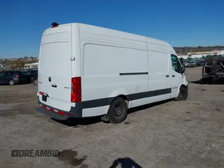 2024 Mercedes-Benz Sprinter Cargo with VIN W1Y4NCHY2RT177333, listed as a IAAI auction lot 40842688 with Not Provided miles. Bid and sale history available at carsss.com. Image 4.