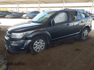 2019 Dodge Journey SE z VIN 3C4PDCBG9KT798938, wystawiony jako IAAI lot #42174970 z przebiegiem Nie podano mil oraz . Historia ofert i sprzedaży dostępna na DreamBid. Obrazek 16.
