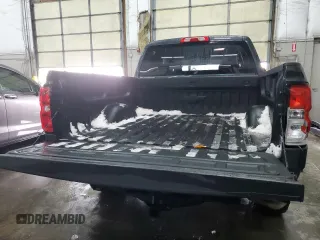 2018 Chevrolet Silverado 1500 LT with VIN 3GCUKREC3JG258674, listed as a Copart auction lot 87425324 with 142,796 mi miles and Salvage Title. Bid and sale history available at carsss.com. Image 6.