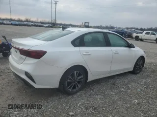 2024 Kia Forte LXS with VIN 3KPF24AD9RE784051, listed as a Copart auction lot 46370625 with 8,672 mi miles and Salvage Title. Bid and sale history available at DreamBid. Image 3.