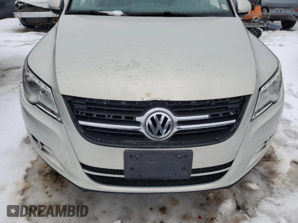 2011 Volkswagen Tiguan SEL with VIN WVGBV7AX9BW505383, listed as a Copart auction lot 44889625 with Not Provided miles and Clean Title. Bid and sale history available at DreamBid. Image 11.