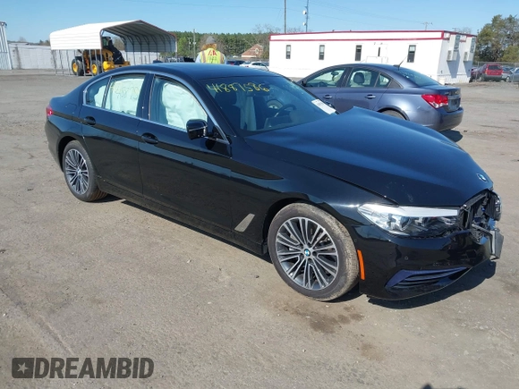 2020 BMW 5 Series 530i xDrive z VIN WBAJR7C03LCD76807, wystawiony jako IAAI lot #41887586 z przebiegiem 54 830 mil mil oraz . Historia ofert i sprzedaży dostępna na DreamBid. Obrazek 1.