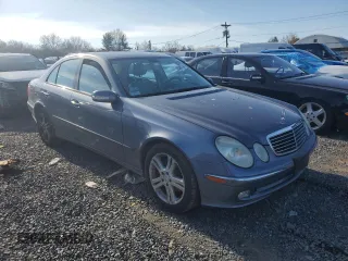 2005 Mercedes-Benz E 500 with VIN WDBUF70J15A614606, listed as a Copart auction lot 80580154 with 102,106 mi miles and Clean Title. Bid and sale history available at carsss.com. Image 4.