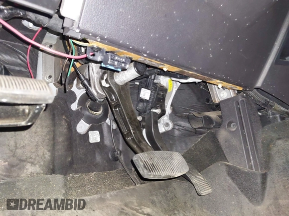 2012 Ford F-250 XL с VIN 1FT7W2B62CEB22201, выставлен на аукционе IAAI как лот 41600175 с пробегом Не указан миль и . История ставок и продаж доступна на DreamBid. Изображение 6.