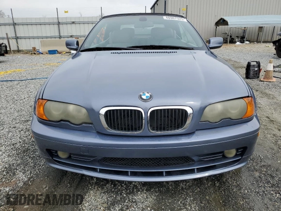 2003 BMW 3 Series 325Ci with VIN WBABS33403PG92095, listed as a Copart auction lot 48967325 with 189,880 mi miles and Salvage Title. Bid and sale history available at carsss.com. Image 5.