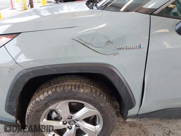2021 Toyota RAV4 Hybrid LE with VIN 4T3B6RFV3MU010280, listed as a IAAI auction lot 41518724 with 48,916 mi miles. Bid and sale history available at carsss.com. Image 6.