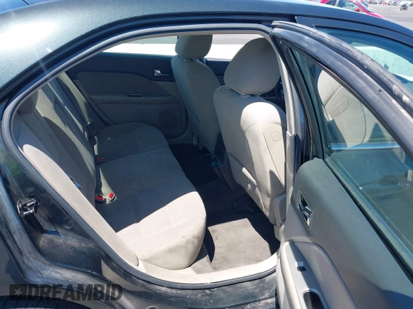 2010 Ford Fusion Hybrid with VIN 3FADP0L36AR355961, listed as a IAAI auction lot 42217637 with 256,817 mi miles and . Bid and sale history available at DreamBid. Image 8.