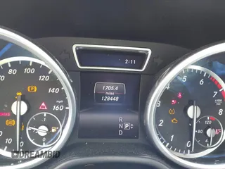 2014 Mercedes-Benz M 350 with VIN 4JGDA5HB4EA371774, listed as a IAAI auction lot 42079843 with 128,448 mi miles and . Bid and sale history available at DreamBid. Image 7.