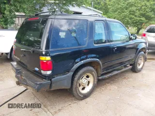 1997 Ford Explorer z VIN 1FMCU24X6VUC49032, wystawiony jako IAAI lot #42238646 z przebiegiem 241 012 mil mil oraz . Historia ofert i sprzedaży dostępna na DreamBid. Obrazek 4.