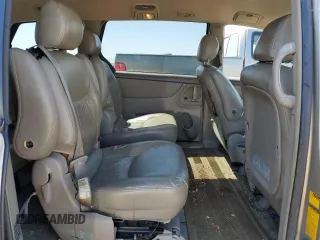 2005 Toyota Sienna LE with VIN 5TDBA23C65S037579, listed as a Copart auction lot 48052385 with 106,570 mi miles and Salvage Title. Bid and sale history available at carsss.com. Image 11.