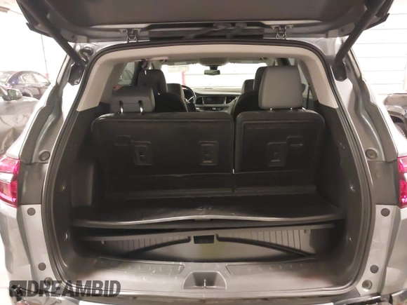 2018 Buick Enclave Premium with VIN 5GAEVBKW3JJ225689, listed as a IAAI auction lot 41652403 with 82,897 mi miles and . Bid and sale history available at carsss.com. Image 12.