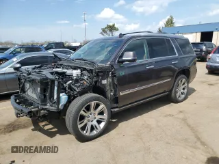 2015 Cadillac Escalade Premium z VIN 1GYS4NKJ3FR576518, wystawiony jako Copart lot #53972985 z przebiegiem 79 763 mil mil oraz Tytuł czysty. Historia ofert i sprzedaży dostępna na DreamBid. Obrazek 1.