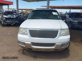 2004 Ford Expedition Eddie Bauer with VIN 1FMFU17L34LA57247, listed as a IAAI auction lot 39279271 with 152,511 mi miles. Bid and sale history available at carsss.com. Image 12.