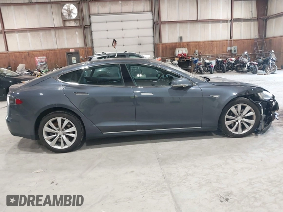 2016 Tesla Model S 90D with VIN 5YJSA1E22GF124109, listed as a IAAI auction lot 42487466 with 83,593 mi miles and . Bid and sale history available at DreamBid. Image 13.