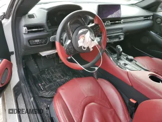 2020 Toyota Supra 3.0 with VIN WZ1DB4C05LW023856, listed as a Copart auction lot 84893744 with 32,046 mi miles and Salvage title. Bid and sale history available at DreamBid. Image 8.
