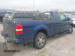 2008 Ford F-150 STX с VIN 1FTRX14W68FB84120, выставлен на аукционе IAAI как лот 40877367 с пробегом 184 108 миль миль и . История ставок и продаж доступна на DreamBid. Изображение 4.