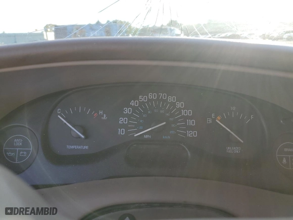 1997 Buick Century Custom with VIN 2G4WS52M0V1416249, listed as a Copart auction lot 77905994 with 0 mi miles and Salvage Title. Bid and sale history available at carsss.com. Image 9.