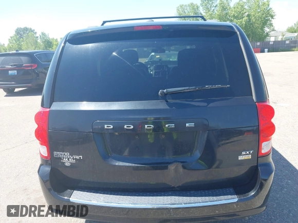 2018 Dodge Grand Caravan SXT z VIN 2C4RDGCG2JR343705, wystawiony jako IAAI lot #42324266 z przebiegiem 170 018 mil mil oraz . Historia ofert i sprzedaży dostępna na DreamBid. Obrazek 16.