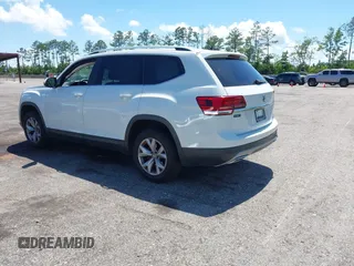 2018 Volkswagen Atlas S with VIN 1V2AP2CA4JC543978, listed as a IAAI auction lot 42567307 with 75,570 mi miles and . Bid and sale history available at DreamBid. Image 3.