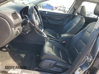 2010 Volkswagen Jetta SE with VIN 3VWTX7AJ7AM685974, listed as a Copart auction lot 72922774 with 160,572 mi miles and Salvage title. Bid and sale history available at DreamBid. Image 7.