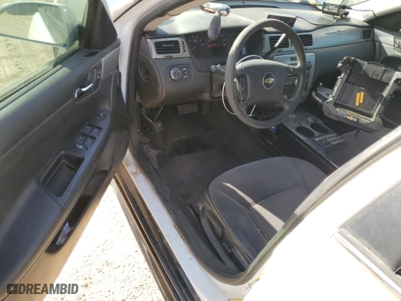 2014 Chevrolet Impala Limited Police Police with VIN 2G1WD5E31E1159144, listed as a Copart auction lot 42239555 with NaN miles and Salvage Title. Bid and sale history available at carsss.com. Image 8.