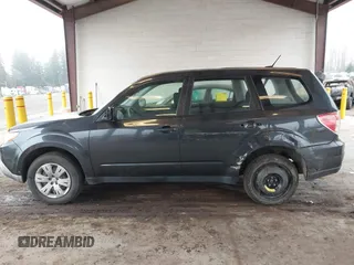 2013 Subaru Forester 2.5X with VIN JF2SHBAC0DH435177, listed as a IAAI auction lot 41264251 with 176,056 mi miles. Bid and sale history available at carsss.com. Image 15.