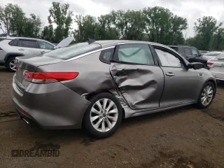 2016 Kia Optima EX z VIN 5XXGU4L3XGG071893, wystawiony jako Copart lot #62540165 z przebiegiem 12 781 mil mil oraz Szkoda całkowita • Salvage title. Historia ofert i sprzedaży dostępna na DreamBid. Obrazek 3.