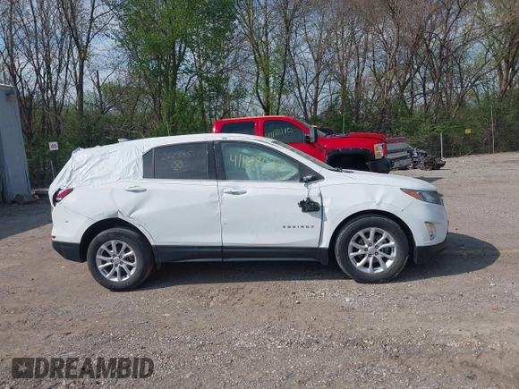 2020 Chevrolet Equinox LT with VIN 3GNAXKEV7LL262385, listed as a IAAI auction lot 41888039 with 53,558 mi miles. Bid and sale history available at carsss.com. Image 13.