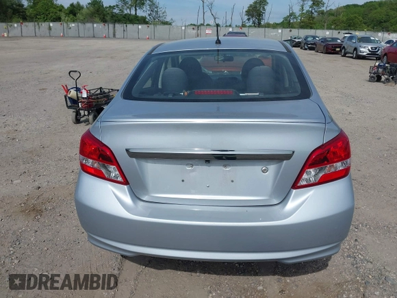 2019 Mitsubishi Mirage ES z VIN ML32F3FJ0KHF00792, wystawiony jako IAAI lot #42216324 z przebiegiem 83 341 mil mil oraz . Historia ofert i sprzedaży dostępna na DreamBid. Obrazek 16.