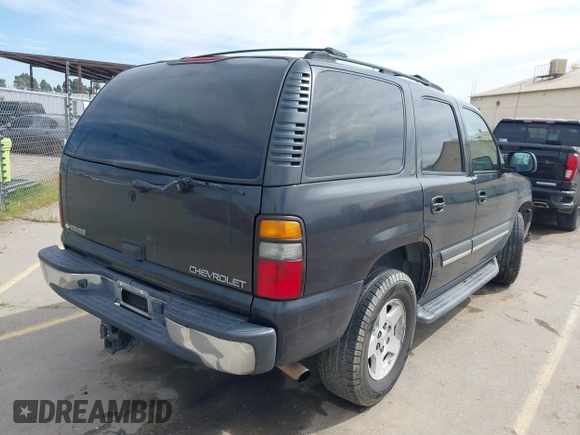 2005 Chevrolet Tahoe LS z VIN 1GNEK13T05J124225, wystawiony jako IAAI lot #41699401 z przebiegiem 253 632 mil mil oraz . Historia ofert i sprzedaży dostępna na DreamBid. Obrazek 4.