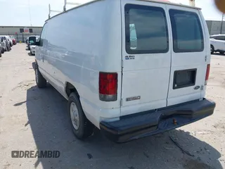 2008 Ford Econoline Cargo Commercial with VIN 1FTNE14W08DA36965, listed as a IAAI auction lot 42061503 with 261,416 mi miles and . Bid and sale history available at carsss.com. Image 3.