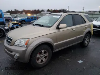 2003 Kia Sorento LX z VIN KNDJC733435061109, wystawiony jako Copart lot #82111344 z przebiegiem 62 779 mil mil oraz Czysty tytuł • Clean title. Historia ofert i sprzedaży dostępna na DreamBid. Obrazek 1.