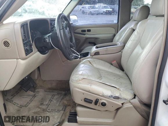 2003 Chevrolet Tahoe LS with VIN 1GNEC13Z03J213727, listed as a Copart auction lot 57206395 with 191,202 mi miles and Salvage title. Bid and sale history available at DreamBid. Image 7.