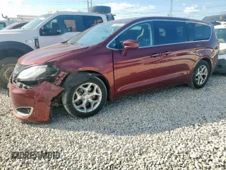 2018 Chrysler Pacifica Touring Plus with VIN 2C4RC1FG3JR125624, listed as a Copart auction lot 55962635 with 99,806 mi miles and Salvage title. Bid and sale history available at DreamBid. Image 1.