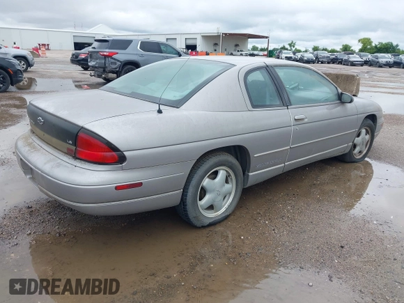 1997 Chevrolet Monte Carlo LS z VIN 2G1WW12M8V9279461, wystawiony jako IAAI lot #42460394 z przebiegiem 85 950 mil mil oraz . Historia ofert i sprzedaży dostępna na DreamBid. Obrazek 4.