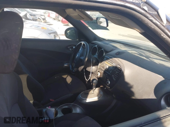 2014 Nissan Juke S with VIN JN8AF5MR5ET361114, listed as a IAAI auction lot 41688371 with 1 mi miles. Bid and sale history available at carsss.com. Image 5.