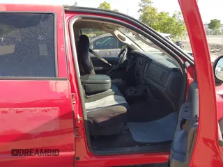 2005 Dodge 1500 SLT with VIN 1D7HA18N65S367136, listed as a IAAI auction lot 42074632 with 178,477 mi miles. Bid and sale history available at carsss.com. Image 5.