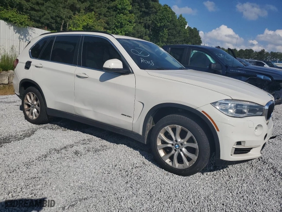 2016 BMW X5 xDrive35i with VIN 5UXKR0C59G0S93024, listed as a Copart auction lot 58147164 with 121,334 mi miles and Clean Title. Bid and sale history available at carsss.com. Image 4.