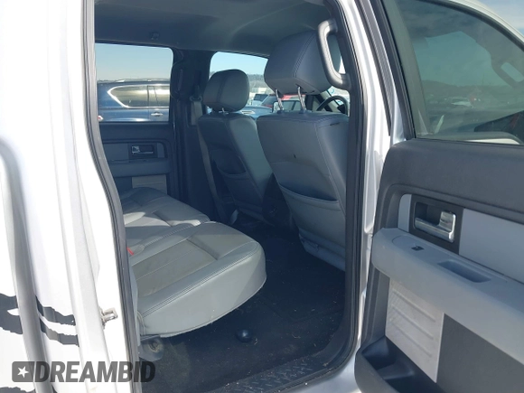 2014 Ford F-150 XL with VIN 1FTFW1CF2EKD03260, listed as a IAAI auction lot 41601219 with 147,306 mi miles. Bid and sale history available at carsss.com. Image 8.