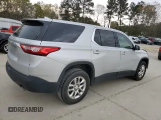 2019 Chevrolet Traverse LS with VIN 1GNERFKW8KJ145727, listed as a Copart auction lot 50228015 with 132,212 mi miles and Salvage Title. Bid and sale history available at carsss.com. Image 3.